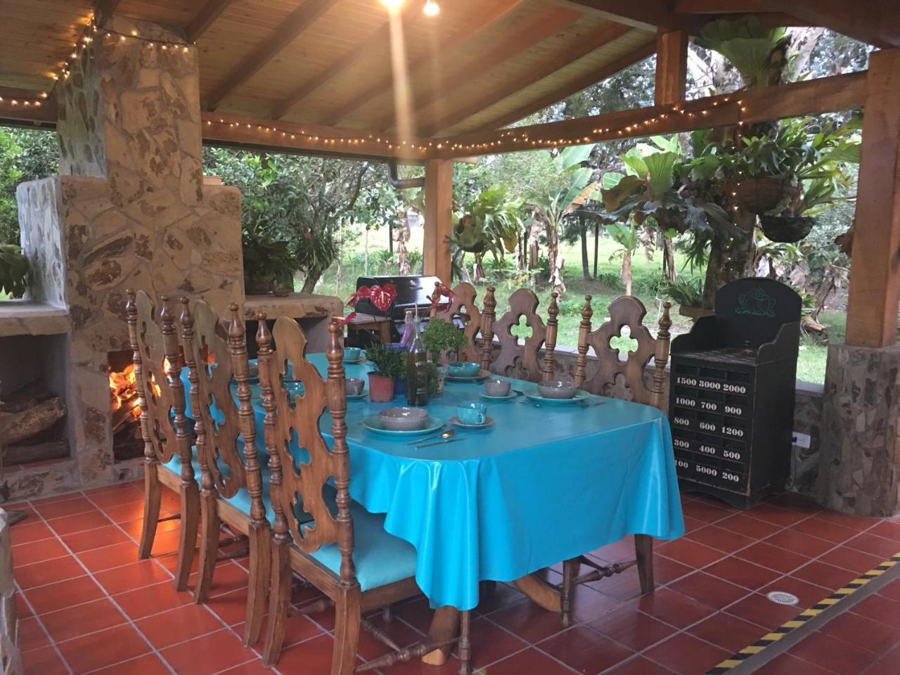 Villa La Casa de Piedra Guatapé Exterior foto